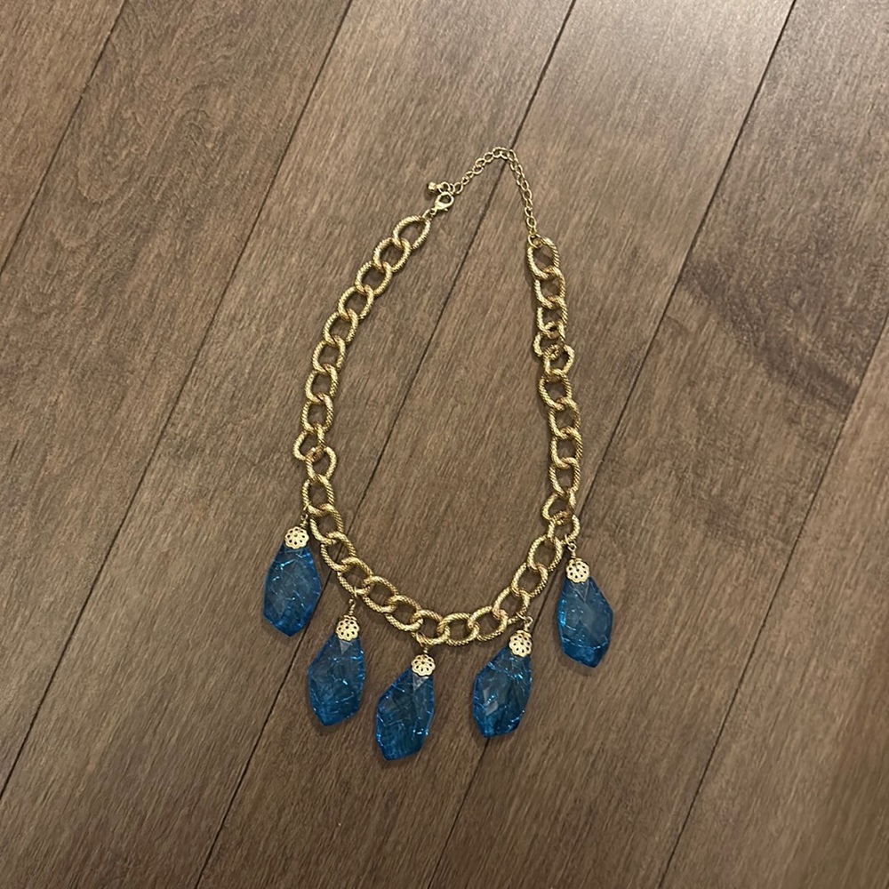 🌟Blue Statement Necklace🌟